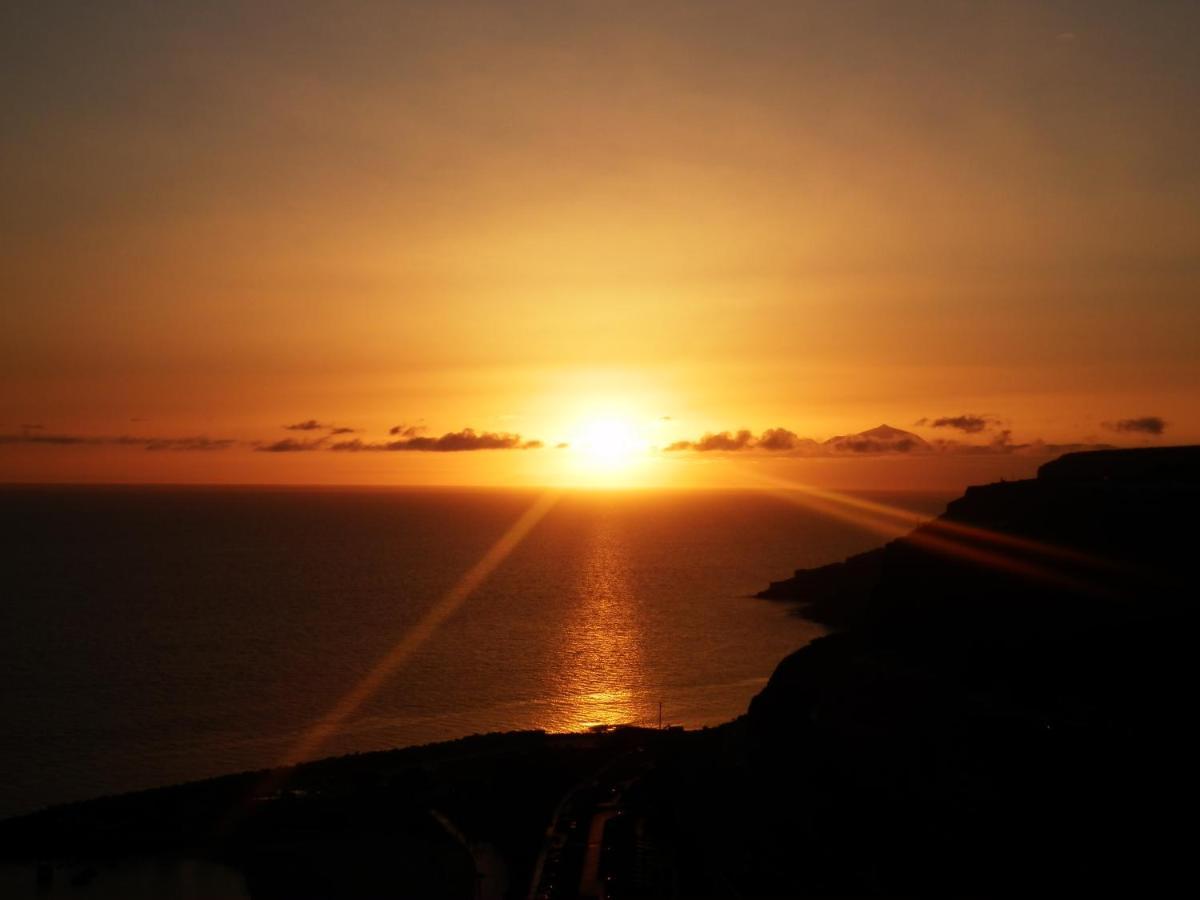 Apartmán Incredible Sunsets - Playa Amadores Beach View Exteriér fotografie